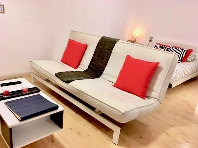 Nice Apartment In The Middle Of Born Barcelona Spain