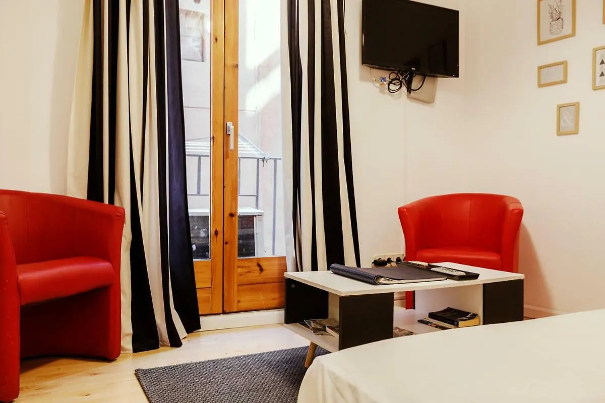 Nice Apartment In The Middle Of Born Barcelona