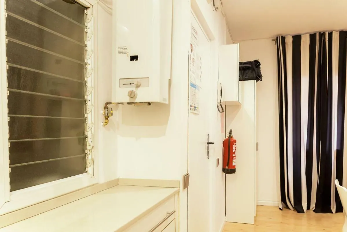 Nice Apartment In The Middle Of Born Barcelona