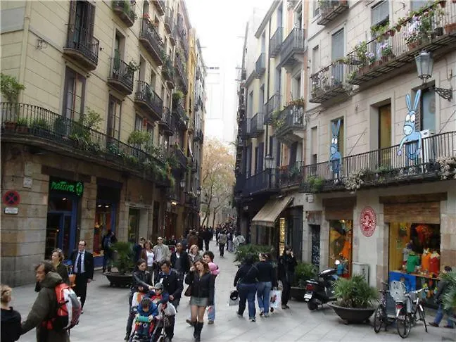 Nice Apartment In The Middle Of Born Barcelona